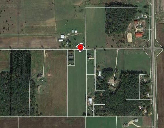 2nd image of E8539 N Reedsburg Rd
