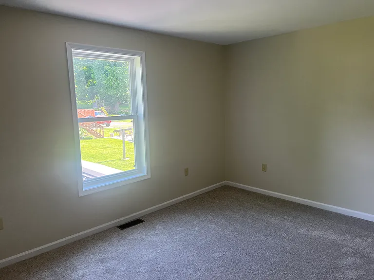203 W Pine St — Photo 13