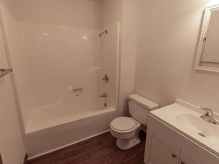 420 N East Park Ln — Photo 9
