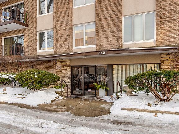 3rd image of 5501 Lincoln Ave Unit 504