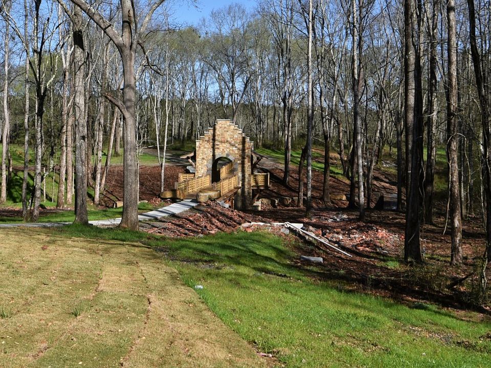 2nd image of 6000 Candler Ave