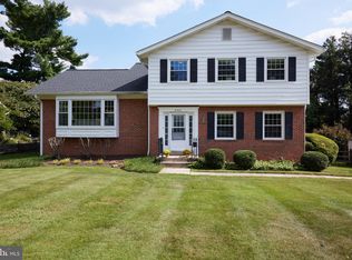 8406 Buckhannon Dr, Potomac, MD 20854