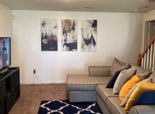 703 Falls Lake Dr, Bowie, MD 20721