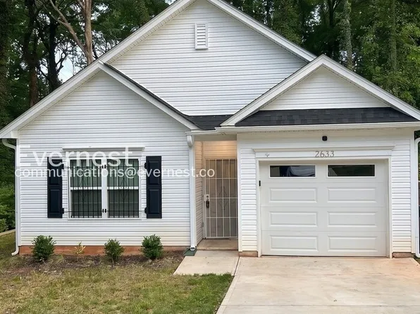 2633 Hemphill St, Charlotte, NC 28208