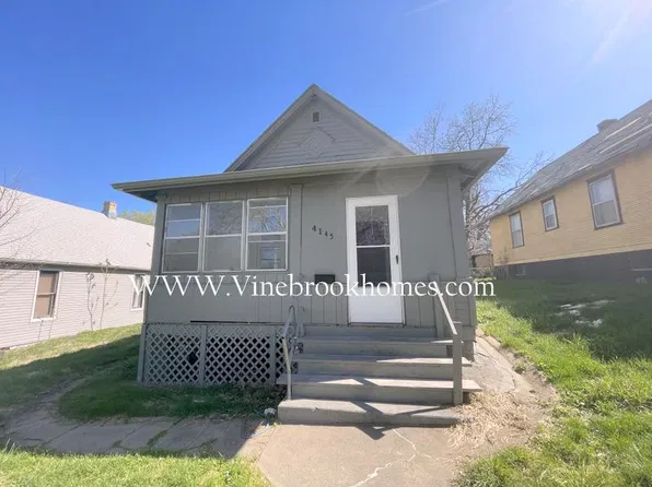 4145 Erskine St, Omaha, NE 68111