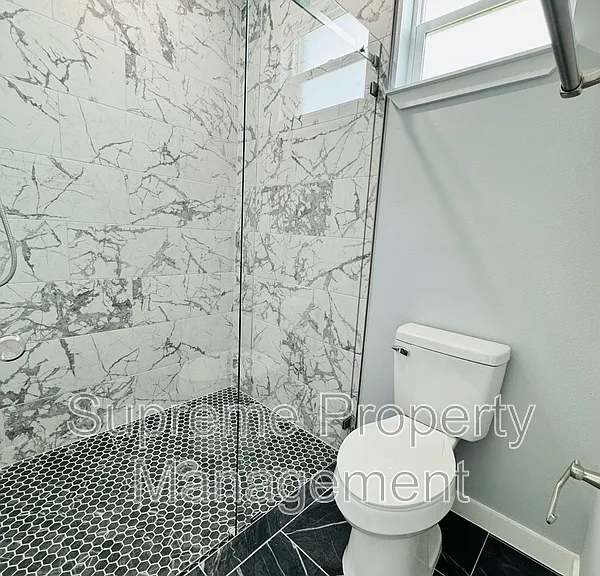 6073 Vermont Ave — Photo 14