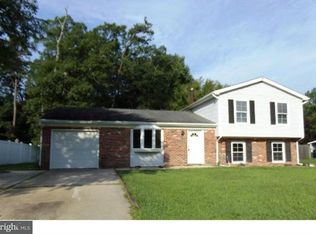38 Lupus Ln, Sewell, NJ 08080