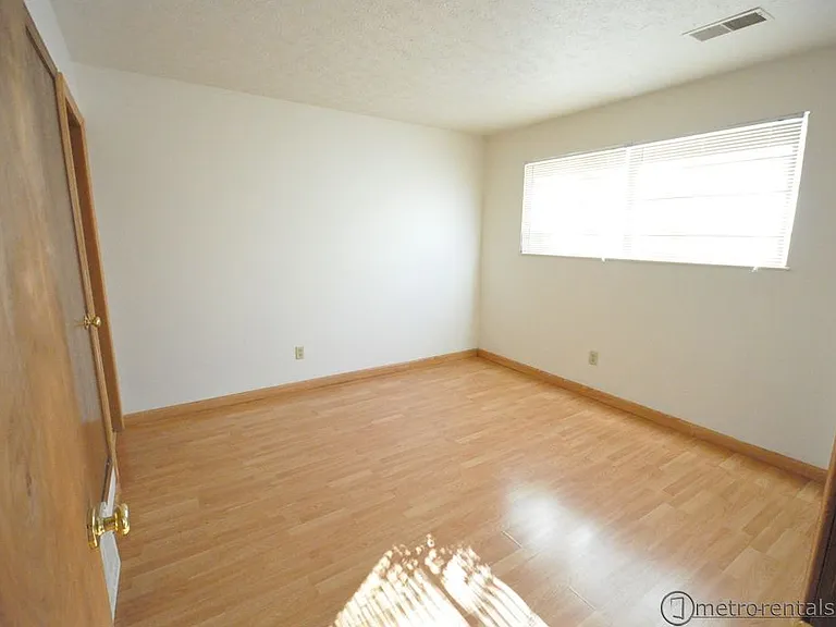 1162-1170 Franklin Ave — Photo 5