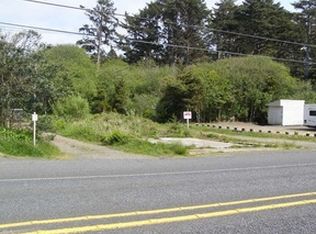648 Highway 101 S, Rockaway Beach, OR 97136