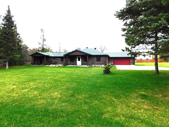 2nd image of 900 Richardson Rd