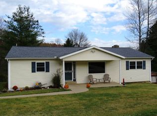 11390 Sunset Dr #3, Glouster, OH 45732