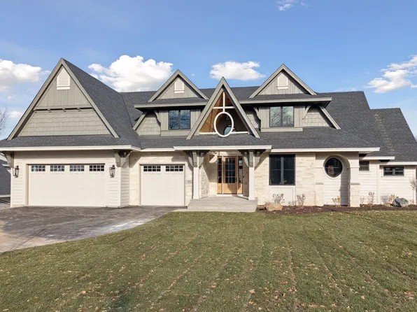 785 Wentworth Ave, Mendota Heights, MN 55118