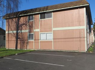 4658 Ocean Beach Hwy APT K, Longview, WA 98632