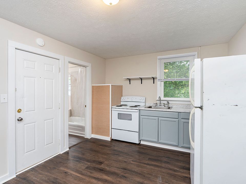 1st image of 260 Port Republic Rd APT 6