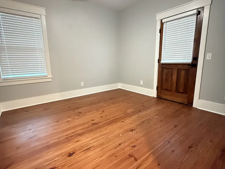 810 Jefferson St #B — Photo 12