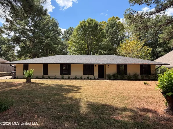 1345 Tara Dr, Hernando, MS 38632