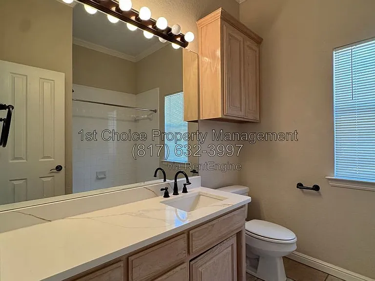6376 Newport Ct — Photo 23