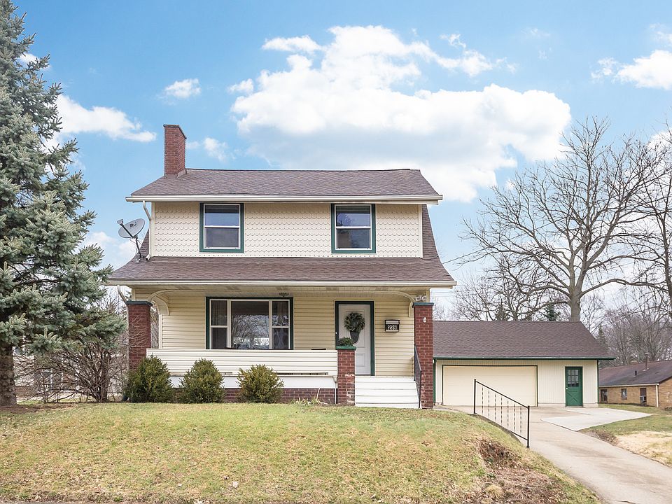 Colonial in North Canton CSD