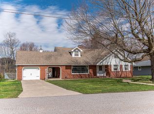 133 George St, Simpson, PA 18407