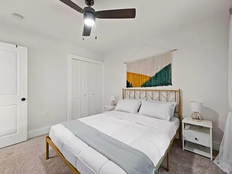 16502 Fox Knl — Photo 28
