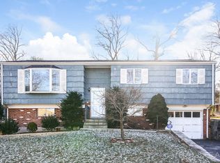 40 Jay Rd, Stamford, CT 06905