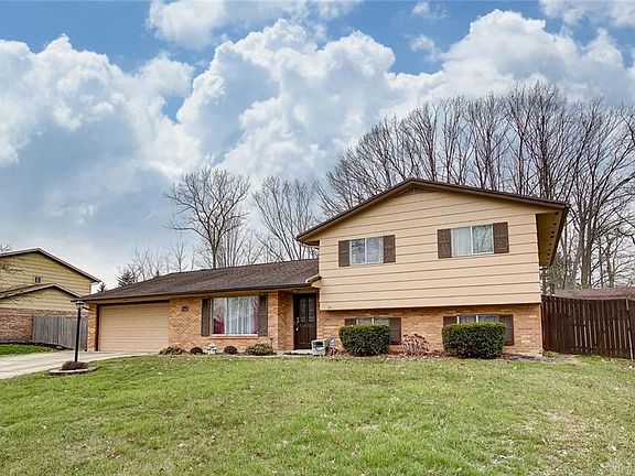 3rd image of 3421 Garianne Dr