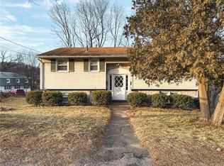 156 Deerfield Ave, Waterbury, CT 06708