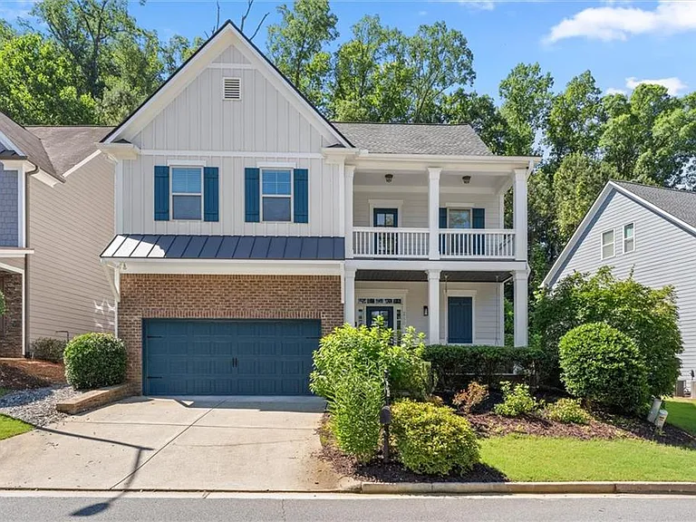 2770 Prado Ln — Photo 1