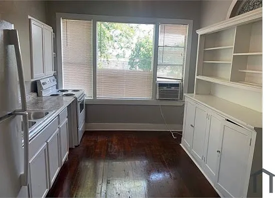 2320 McFaddin St #2 — Photo 6