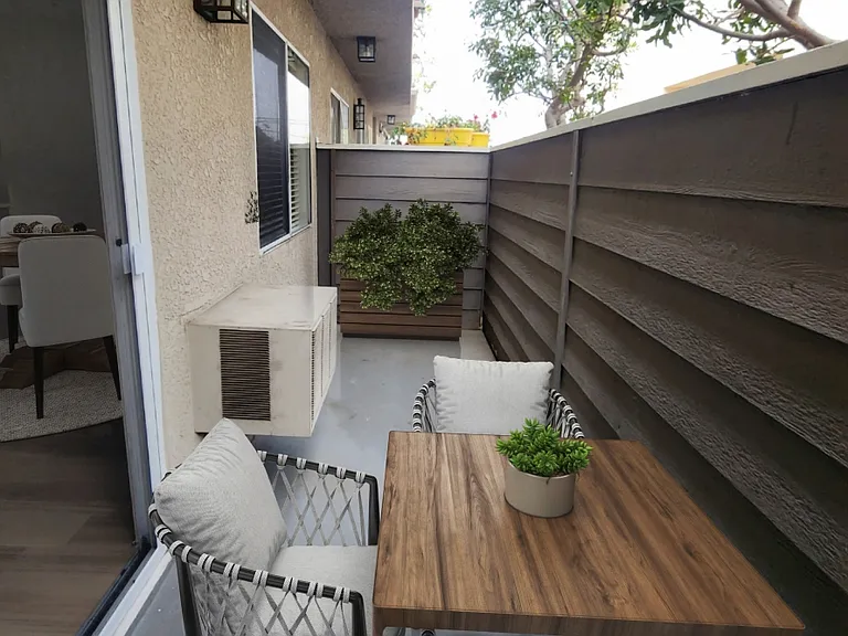 4148 Inglewood Blvd #103 — Photo 4