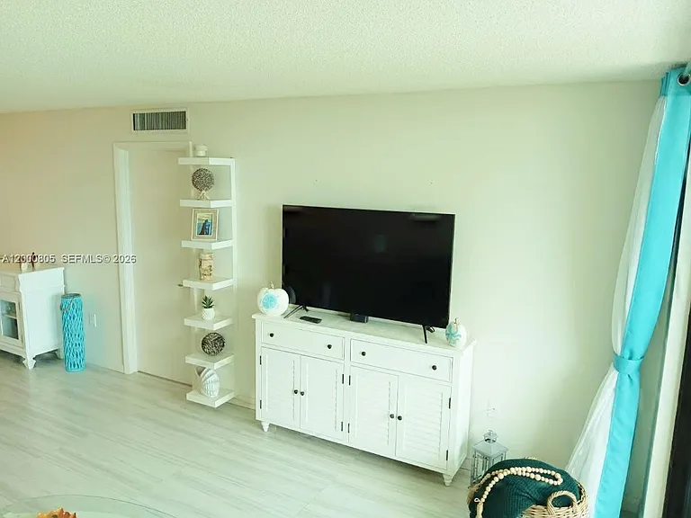 9900 S Ocean Dr #106 — Photo 6