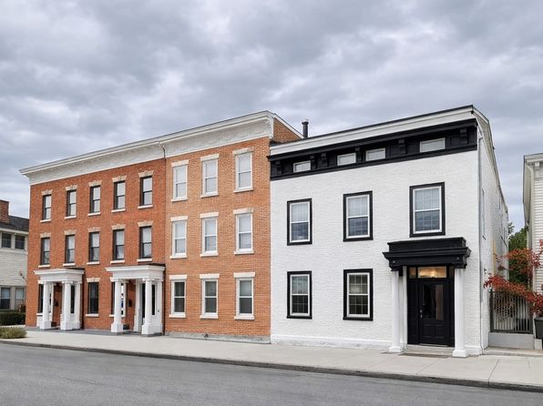 208 Warren St #6