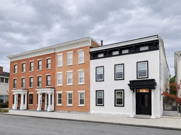 208 Warren St, Hudson, NY