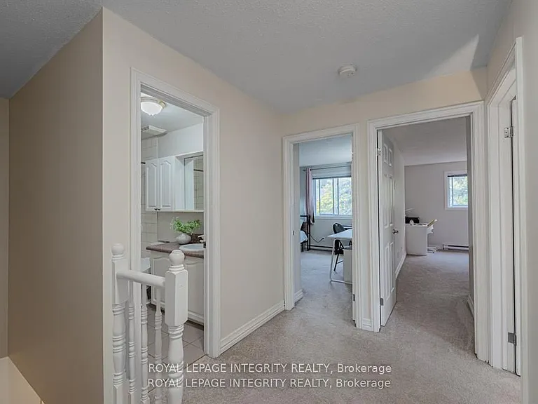 400 Fenerty Ct #5 — Photo 21