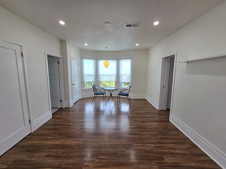 2492 B St #2B — Photo 18