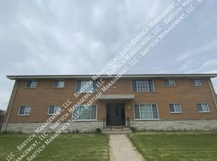 N84W15482 Menomonee Ave APT 2, Menomonee Falls, WI 53051