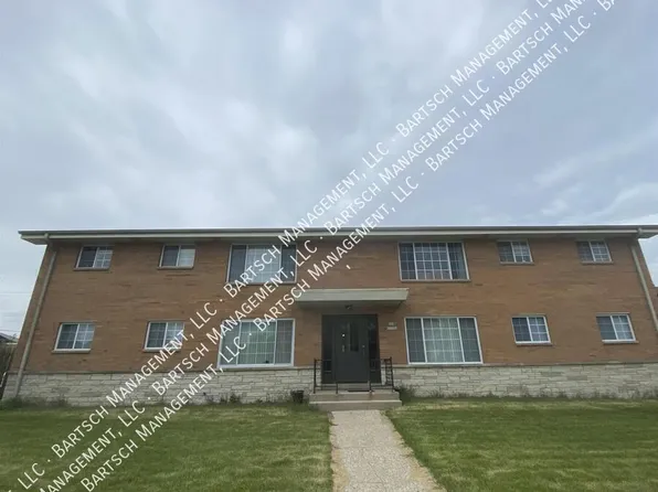 N84W15482 Menomonee Ave APT 2, Menomonee Falls, WI 53051