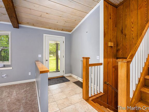 5th image of 6610 Riga Ave NE