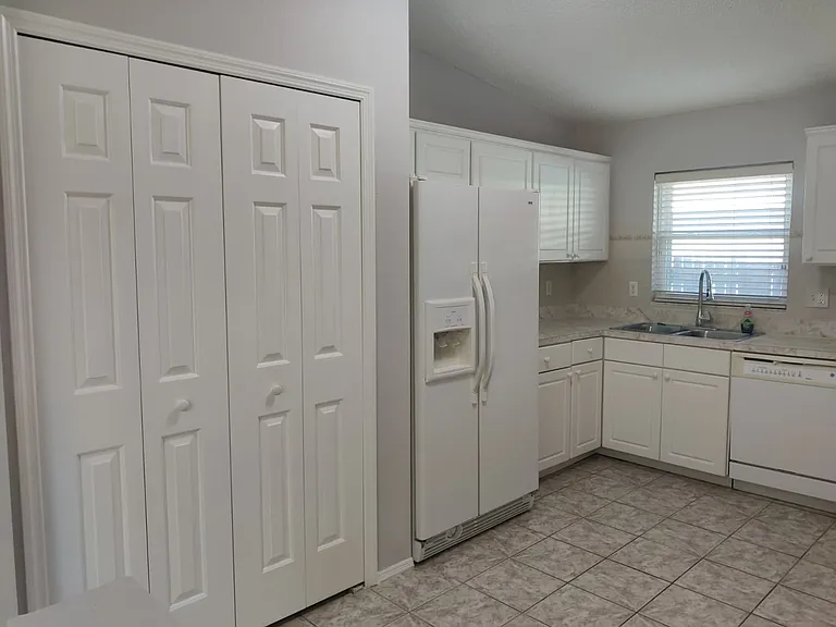 1053 Sugarberry Trl — Photo 7
