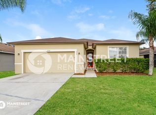 1756 Strathmore Cir, Mount Dora, FL 32757