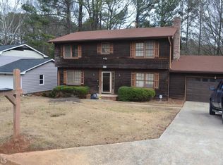 2352 Pebble Rock E, Decatur, GA 30035