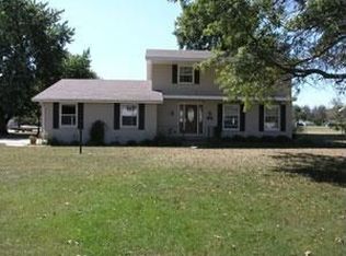 1915 Apollo Dr, Huntertown, IN 46748