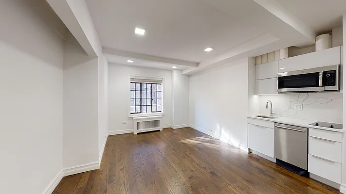 Rented by Douglas Elliman | media 4