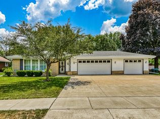 4221 W Edgerton Ave, Greenfield, WI 53221