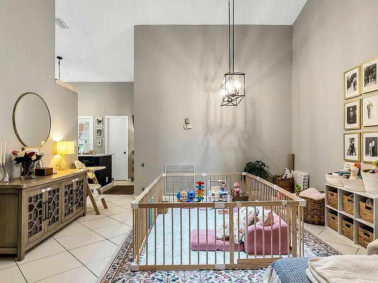 4335 Palm Forest Dr N — Photo 13