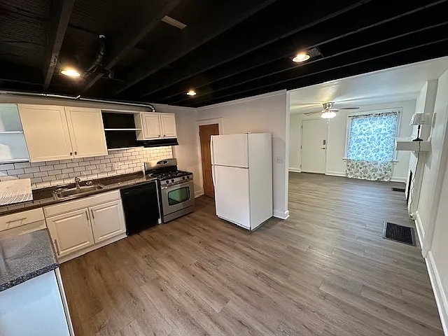 827 W Rich St #827 — Photo 6