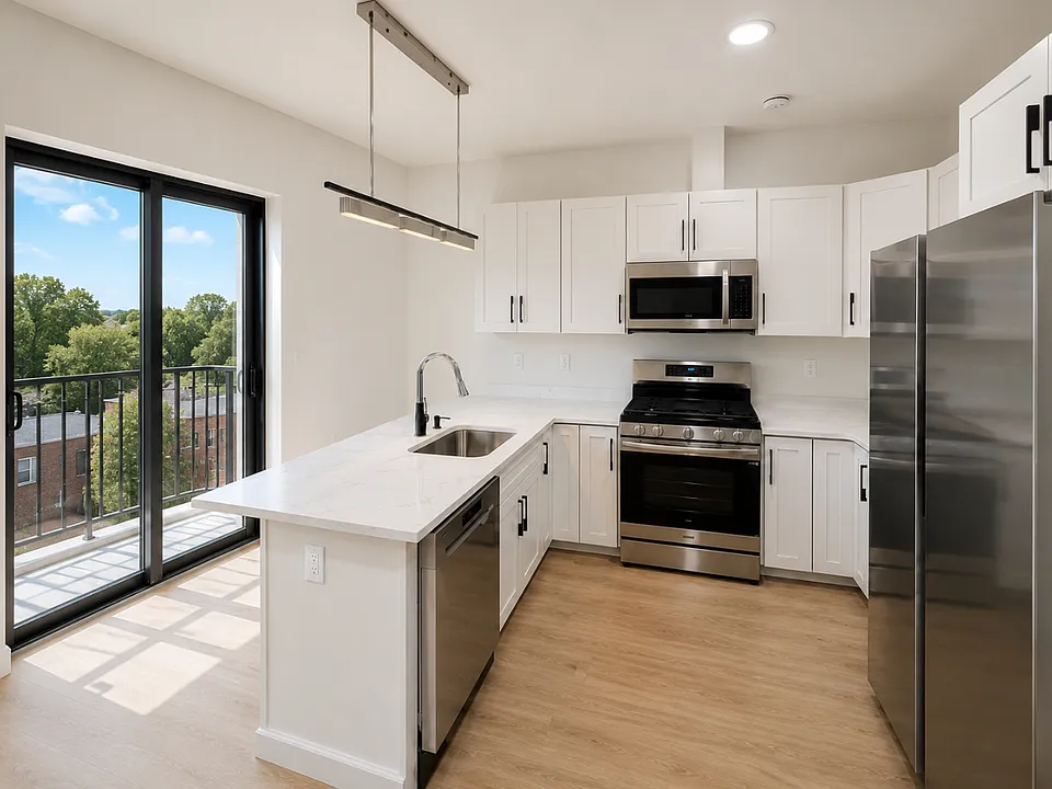 360 Van Houten St #401