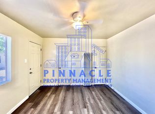 2219 Pacific Coast Hwy APT 4, Lomita, CA 90717