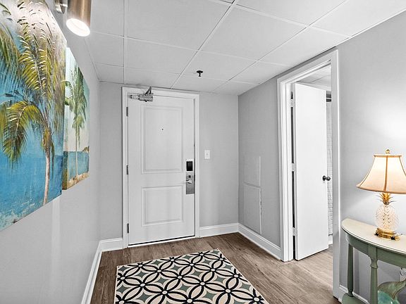 4th image of 601 Retreat Beach Circle #316
