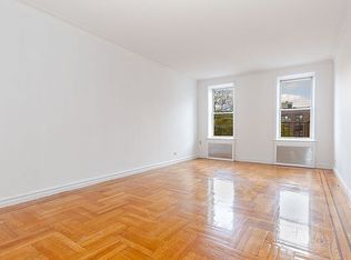 415 E 17th St #2B, Brooklyn, NY 11226